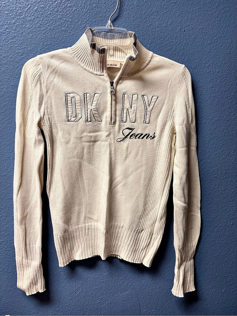DKNY Jeans Turtleneck Sweater in Cream Size XS